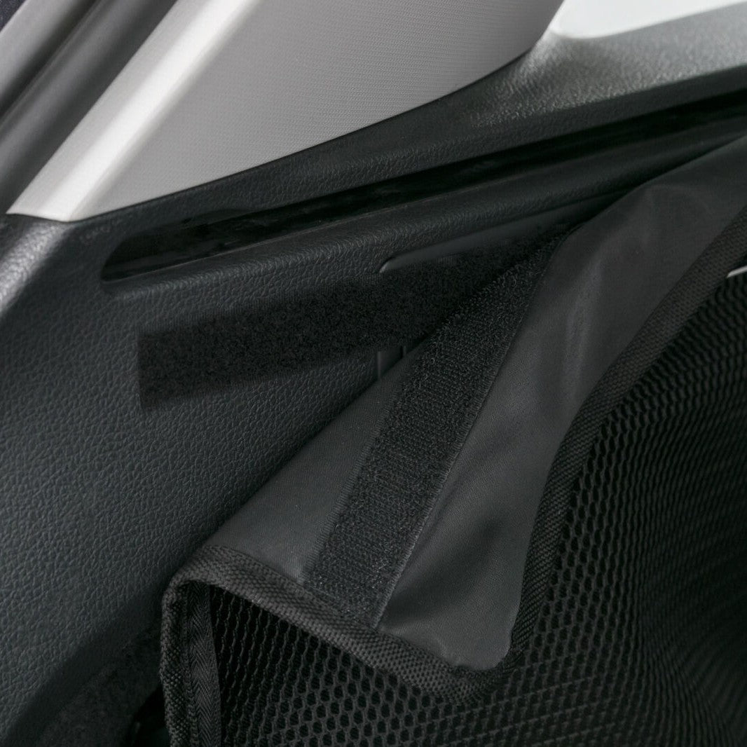 Protège-coffre de voiture