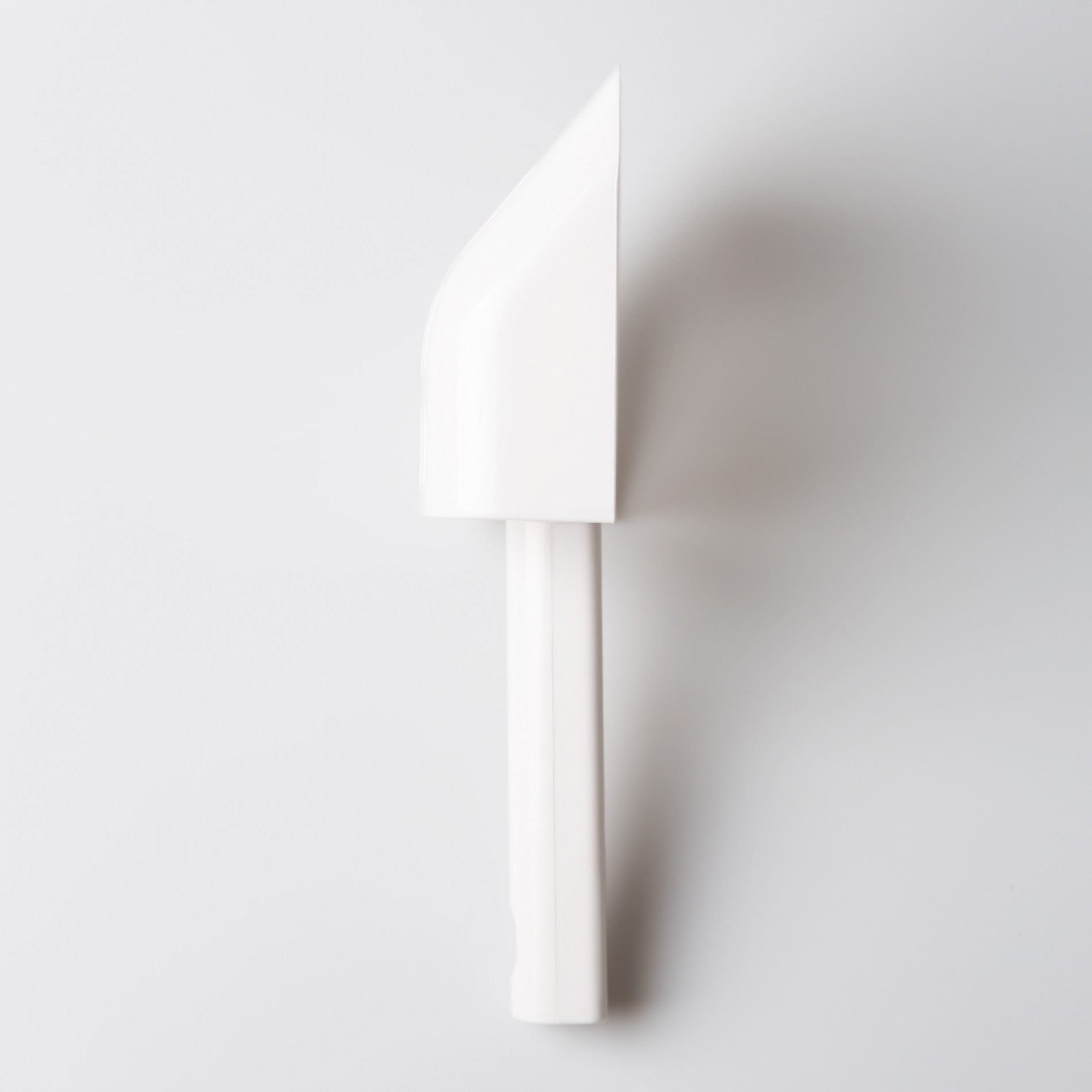 Pelle à litière avec support