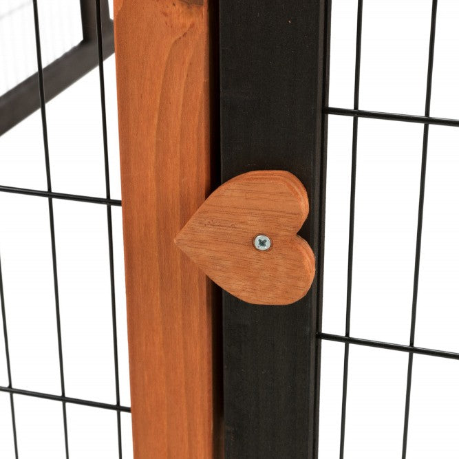 Enclos avec abri et ouvertures